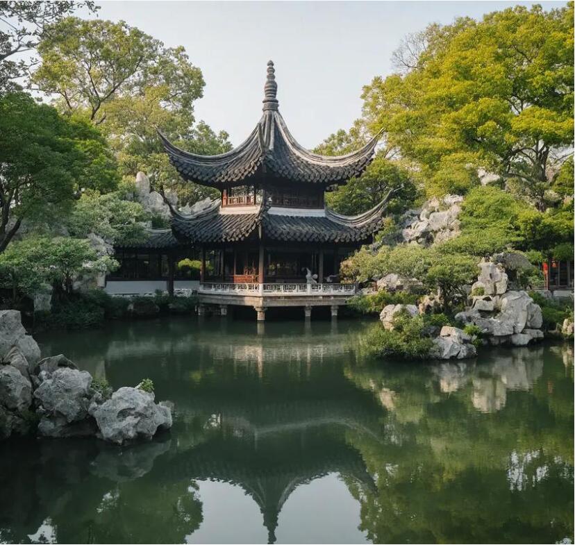 重庆雪旋餐饮有限公司